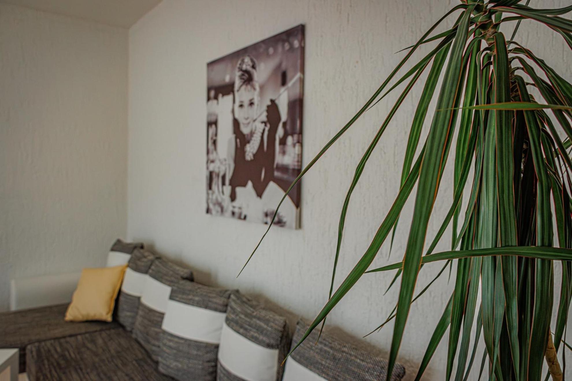 Wohnen Ueber Einem Mediterranen Restaurant,Apartment 2 Oder 3 Λειψία Εξωτερικό φωτογραφία