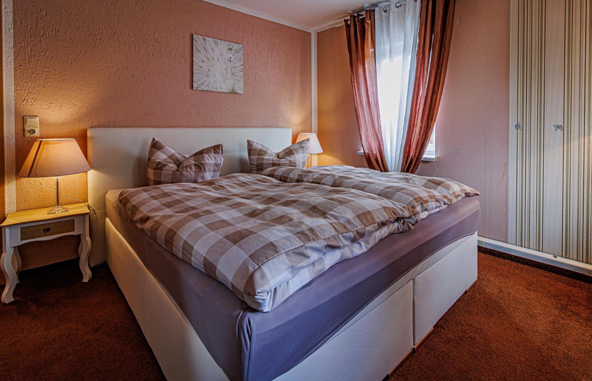 Wohnen Ueber Einem Mediterranen Restaurant,Apartment 2 Oder 3 Λειψία Εξωτερικό φωτογραφία